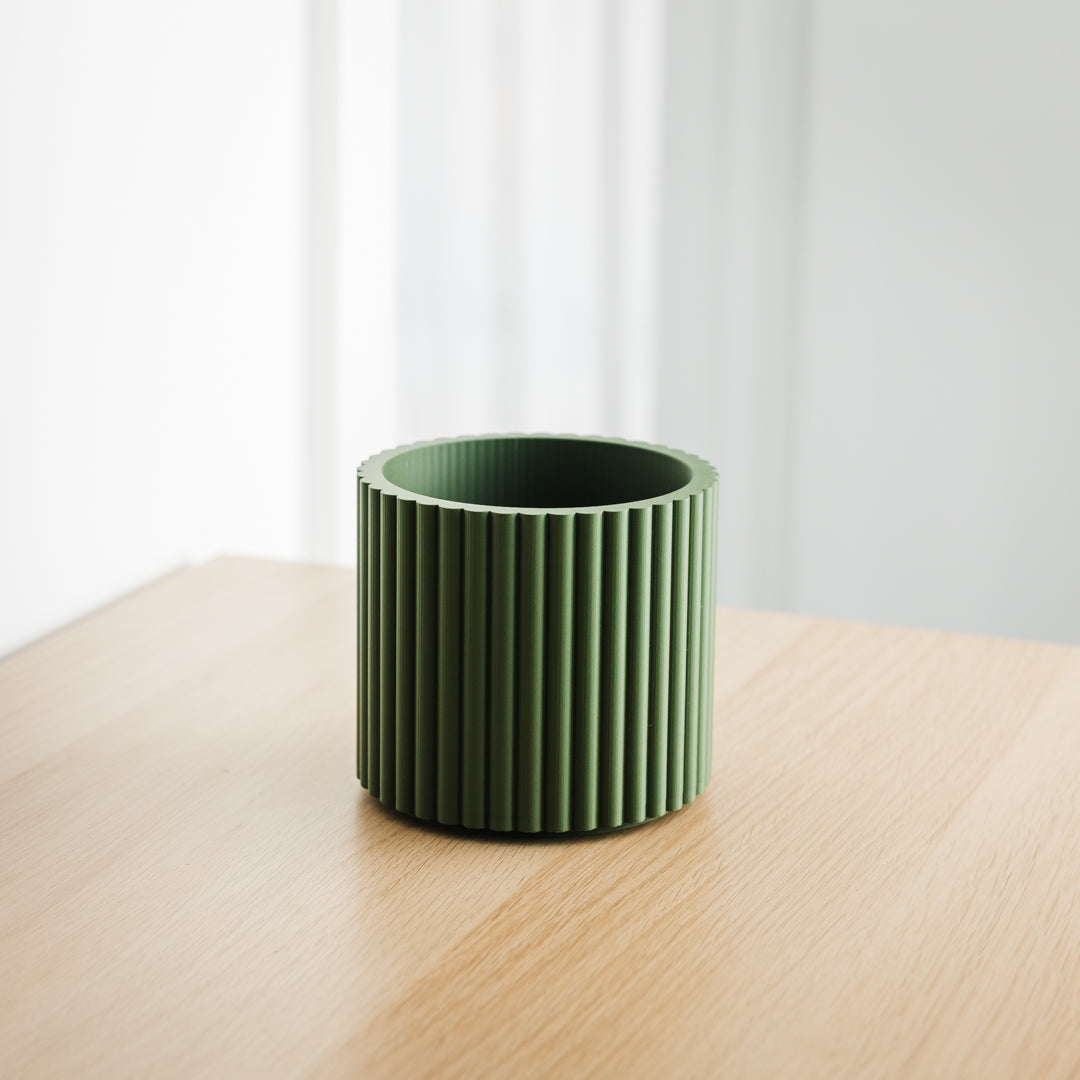Lira Planter