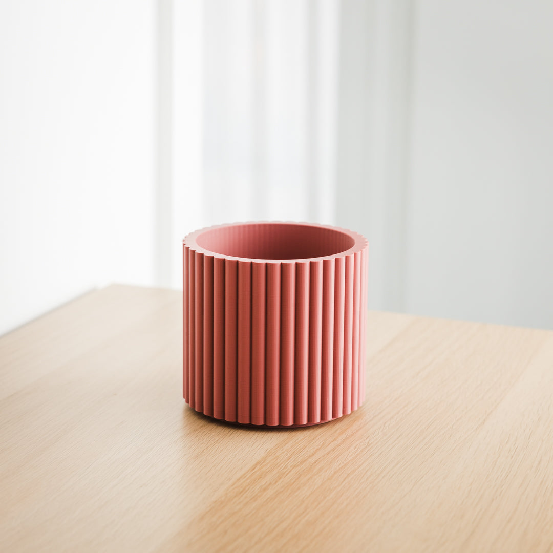 Lira Planter