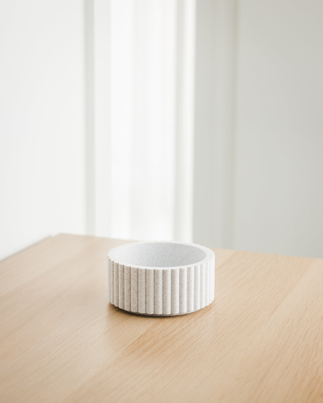 Lira Planter