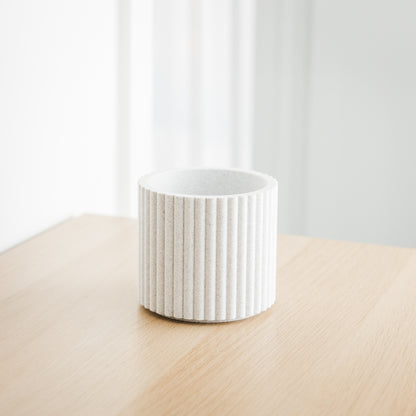 Lira Planter