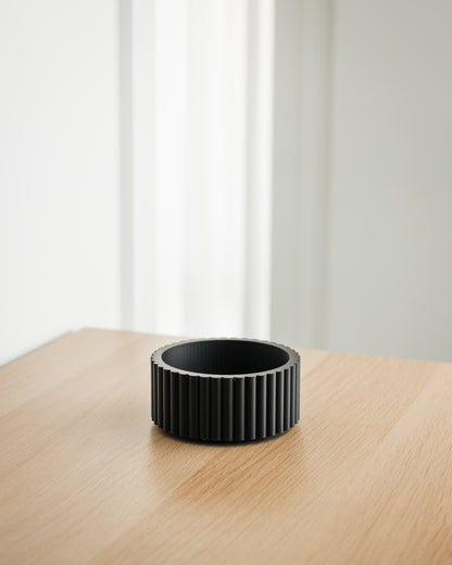 Lira Planter